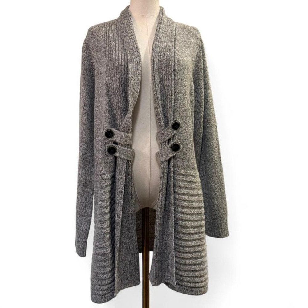 NWT Gray Cozy M Cardigan Neutral Minimalist Minimalism Winter